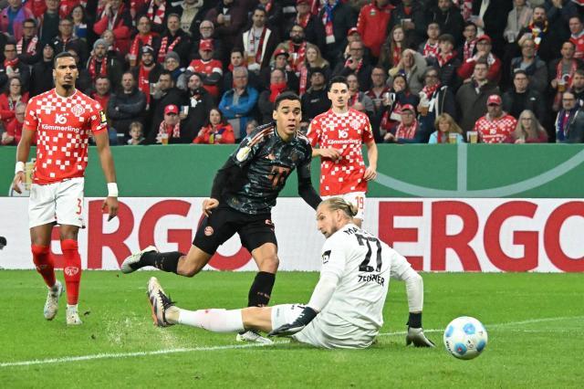 华体会体育官方APP下载-上半场戴帽！穆西亚拉就是孔帕尼心目中的齐祖小罗